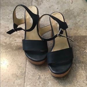 American apparel black wooden heels !!